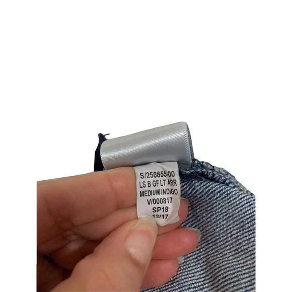 Gap Denim Girlfriend Medium Indigo Wash Raw Hem Distressed Size 34 #256655 - Picture 5 of 6